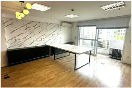 Sala Comercial à venda, 100m² no Campo Belo, São Paulo