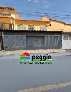 Sobrado com 5 Quartos à venda, 140m² no Riacho Fundo I, Brasília