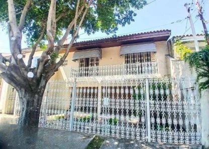 Casa com 3 Quartos à venda, 233m² no Jardim Emília, Sorocaba
