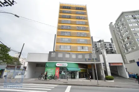 Sala Comercial para alugar, 38m² no Trindade, Florianópolis