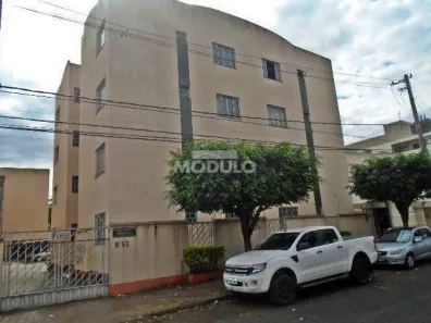 Apartamento com 3 Quartos para alugar, 65m² no Santa Mônica, Uberlândia
