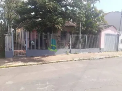 Casa com 5 Quartos à venda, 240m² no Centro, Canoas
