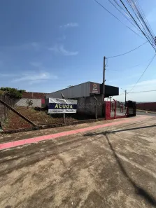 para alugar, 188m² no Conjunto Habitacional Requião, Maringá