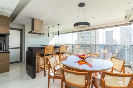 Apartamento com 3 Quartos à venda, 166m² no Vila Gumercindo, São Paulo