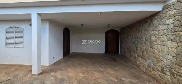 Casa com 4 Quartos para alugar, 300m² no Conjunto Guanabara, Uberaba