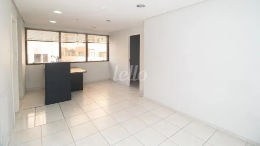 Sala Comercial para alugar, 38m² no Paraíso, Santo André
