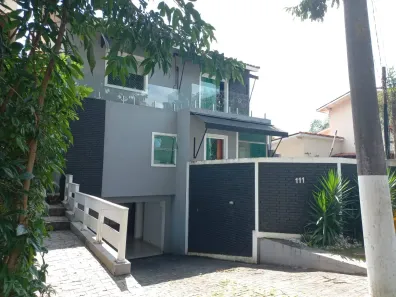 Casa com 3 Quartos à venda, 300m² no Jardim das Flores, Cotia