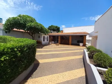 Casa com 4 Quartos à venda, 236m² no Vila Cidade Universitária, Bauru