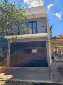 Sobrado com 4 Quartos para alugar, 300m² no Água Branca, São Paulo