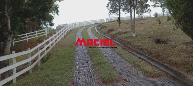 Fazenda/Sítio com 3 Quartos à venda, 161m² no , Baependi