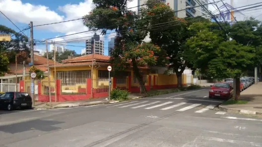 Imóvel Comercial à venda, 200m² no Vila Itapura, Campinas