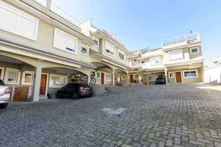 Casa de Condomínio com 4 Quartos à venda, 211m² no Tristeza, Porto Alegre