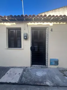 Casa com 1 Quarto para alugar, 15m² no Parque Araxá, Fortaleza