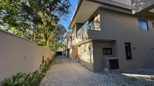 Casa de Condomínio com 4 Quartos à venda, 260m² no Bairro de Juquehy, São Sebastião