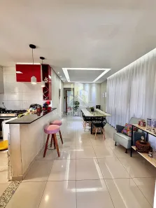 Casa com 4 Quartos à venda, 123m² no Parque Xangri-Lá, Contagem