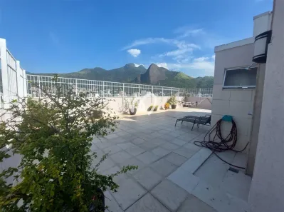 Ponto Comercial com 3 Quartos à venda, 350m² no Vila Isabel, Rio de Janeiro