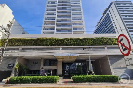 Apartamento com 2 Quartos para alugar, 68m² no Centro, Florianópolis