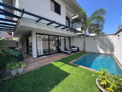 Casa de Condomínio com 4 Quartos para alugar, 170m² no Bairro de Juquehy, São Sebastião