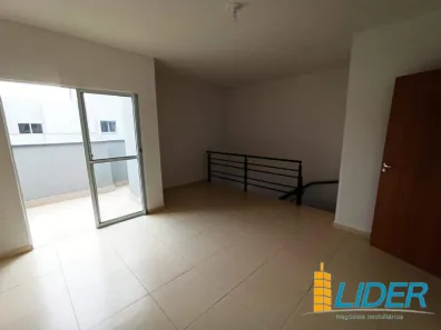 Apartamento com 2 Quartos para alugar, 104m² no Martins, Uberlândia