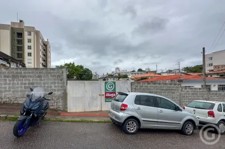 Lote/Terreno para alugar, 856m² no Capoeiras, Florianópolis