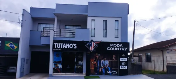 Sobrado com 3 Quartos à venda, 390m² no Prudentópolis, Prudentópolis