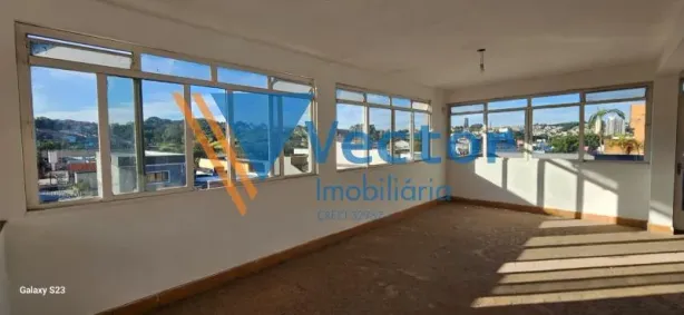 Imóvel Comercial para alugar, 650m² no Centro, Arujá