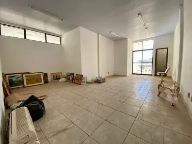 Sala Comercial para alugar, 44m² no Santa Lúcia, Belo Horizonte