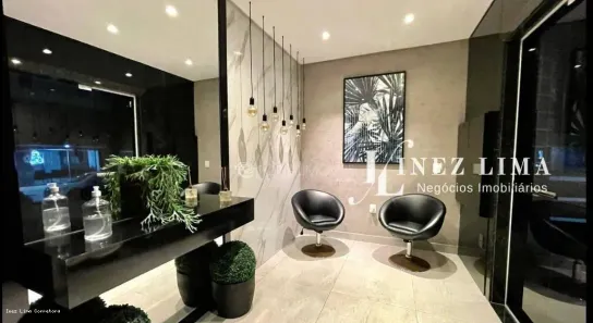 Casa com 4 Quartos para alugar, 161m² no Meia Praia, Itapema