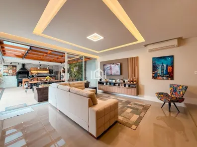 Casa de Condomínio com 3 Quartos à venda, 225m² no São Paulo II, Cotia