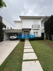 Casa de Condomínio com 4 Quartos para alugar, 200m² no Alphaville, Santana de Parnaíba