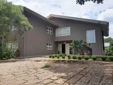 Fazenda/Sítio com 4 Quartos à venda, 550m² no Bairro do Pinhal, Itatiba
