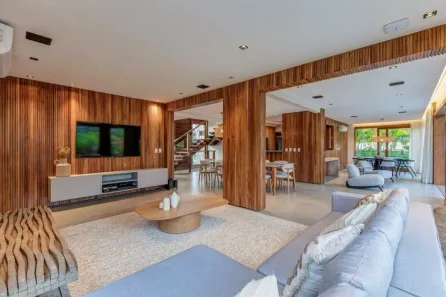 Casa de Condomínio com 5 Quartos à venda, 558m² no Praia do Forte, Mata de São João