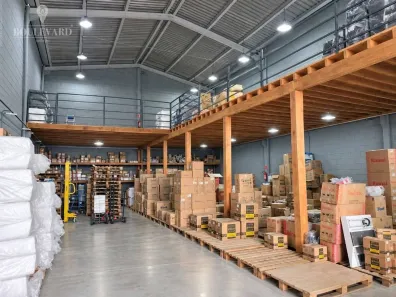 Galpão/Depósito/Armazém à venda, 460m² no Guatupê, São José dos Pinhais