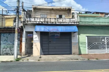 Casa com 3 Quartos à venda, 197m² no Moinho Velho, São Paulo
