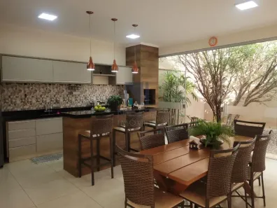 Casa com 3 Quartos à venda, 156m² no São Francisco, São José do Rio Preto