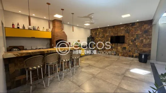 Casa com 3 Quartos à venda, 190m² no Jardim Nenê Gomes, Uberaba