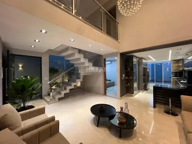 Sobrado com 3 Quartos à venda, 255m² no Jardim Espanha, Maringá