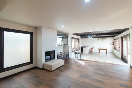 Casa com 3 Quartos à venda, 253m² no Medianeira, Porto Alegre