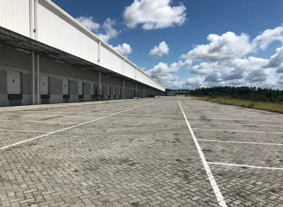 Galpão/Depósito/Armazém para alugar, 2000m² no , Simões Filho