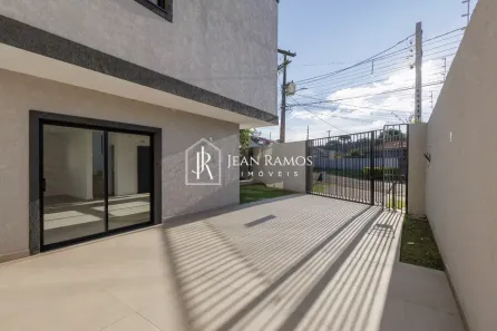 Sobrado com 3 Quartos à venda, 152m² no Boqueirão, Curitiba