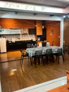 Sobrado com 3 Quartos à venda, 1565m² no Parque Anhanguera, Goiânia