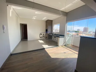 Cobertura com 3 Quartos à venda, 100m² no Santa Mônica, Uberlândia