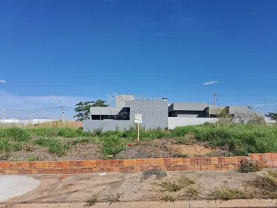 Lote/Terreno à venda, 200m² no Miravista Residencial, Mirassol