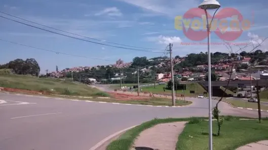 Lote/Terreno à venda, 600m² no Condomínio Residencial Beija-Flor, Itatiba