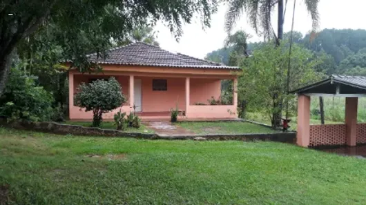 Fazenda/Sítio com 3 Quartos à venda, 140m² no Estância São Luiz, Jarinu