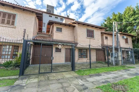 Casa com 3 Quartos à venda, 118m² no Jardim Itu, Porto Alegre