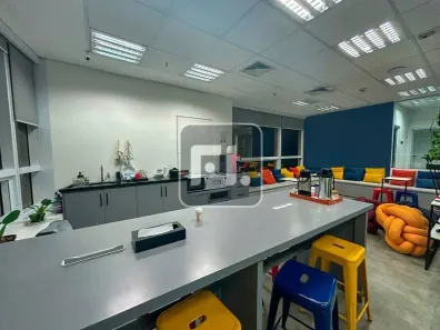 Sala Comercial à venda, 381m² no Cidade Monções, São Paulo