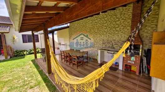 Casa com 3 Quartos à venda, 135m² no Balneário dos Golfinhos, Caraguatatuba