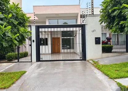 Casa com 3 Quartos à venda, 95m² no Jardim Petrópolis, Maringá