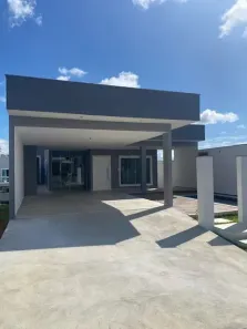 Casa de Condomínio com 3 Quartos à venda, 253m² no Imboassica, Macaé